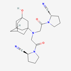 (2S,2'S)-1,1'-(2,2'-((3-Hydroxyadamantan-1-yl)azanediyl)bis(acetyl))bis(pyrrolidine-2-carbonitrile) chemical structure (CAS 1036959-23-5)