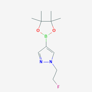 1-(2-Fluoroethyl)-4-(4,4,5,5-tetramethyl-1,3,2-dioxaborolan-2-yl)-1H-pyrazole chemical structure (CAS 1049730-39-3)