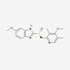 (S)-6-Methoxy-2-(((4-methoxy-3,5-dimethylpyridin-2-yl)methyl)sulfinyl)-1H-benzo[d]imidazole chemical structure (CAS 119141-88-7)