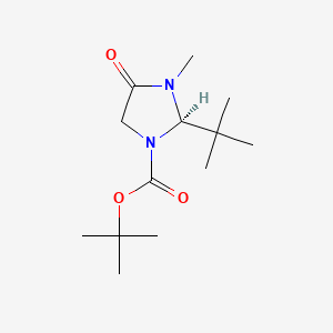 (R)-tert-Butyl 2-(tert-butyl)-3-methyl-4-oxoimidazolidine-1-carboxylate chemical structure (CAS 119838-44-7)