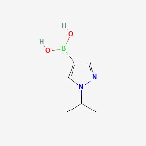 (1-Isopropyl-1H-pyrazol-4-yl)boronic acid chemical structure (CAS 1201643-90-4)