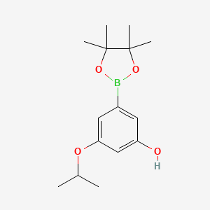 3-Isopropoxy-5-(4,4,5,5-tetramethyl-1,3,2-dioxaborolan-2-yl)phenol chemical structure (CAS 1235566-58-1)