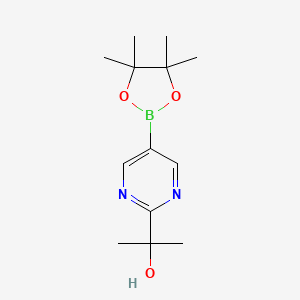 2-(5-(4,4,5,5-Tetramethyl-1,3,2-dioxaborolan-2-yl)pyrimidin-2-yl)propan-2-ol chemical structure (CAS 1319255-87-2)