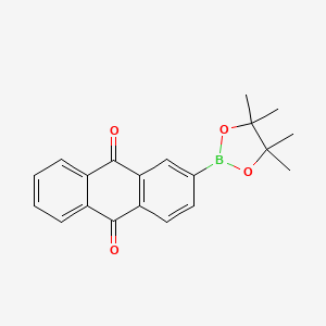2-(4,4,5,5-Tetramethyl-1,3,2-dioxaborolan-2-yl)anthracene-9,10-dione chemical structure (CAS 1337570-04-3)