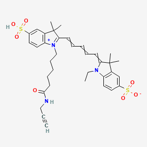 2-(5-(3,3-Dimethyl-1-(6-oxo-6-(prop-2-yn-1-ylamino)hexyl)-5-sulfoindolin-2-ylidene)penta-1,3-dien-1-yl)-1-ethyl-3,3-dimethyl-3H-indol-1-ium-5-sulfonate chemical structure (CAS 1345823-20-2)