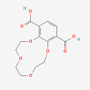 2,3,5,6,8,9-Hexahydrobenzo[b][1,4,7,10]tetraoxacyclododecine-11,14-dicarboxylic acid chemical structure (CAS 1863934-88-6)