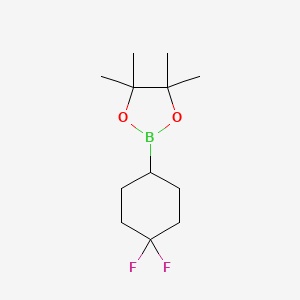 2-(4,4-Difluorocyclohexyl)-4,4,5,5-tetramethyl-1,3,2-dioxaborolane chemical structure (CAS 2152645-00-4)