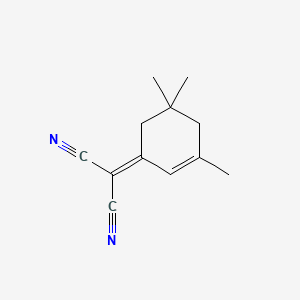 2-(3,5,5-Trimethylcyclohex-2-en-1-ylidene)propanedinitrile chemical structure (CAS 23051-44-7)