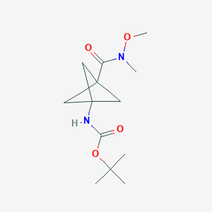tert-Butyl (3-(methoxy(methyl)carbamoyl)bicyclo[1.1.1]pentan-1-yl)carbamate chemical structure (CAS 2326563-68-0)