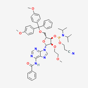(2R,3R,4R,5R)-5-(6-Benzamido-9H-purin-9-yl)-2-((bis(4-methoxyphenyl)(phenyl)methoxy)methyl)-4-(2-methoxyethoxy)tetrahydrofuran-3-yl (2-cyanoethyl) diisopropylphosphoramidite chemical structure (CAS 251647-53-7)