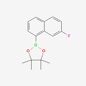 2-(7-Fluoronaphthalen-1-yl)-4,4,5,5-tetramethyl-1,3,2-dioxaborolane chemical structure (CAS 2621932-85-0)