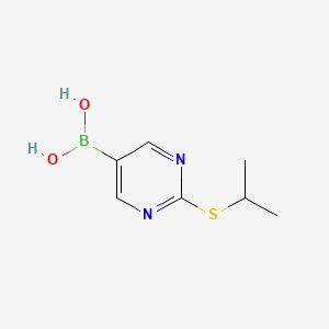 (2-(Isopropylthio)pyrimidin-5-yl)boronic acid chemical structure (CAS 3067074-57-8)