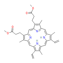 Dimethyl 3,3'-(3,8,13,17-tetramethyl-7,12-divinylporphyrin-2,18-diyl)dipropionate chemical structure (CAS 5522-66-7)