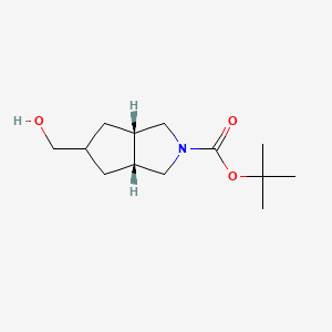 rel-tert-Butyl (3aR,5r,6aS)-5-(hydroxymethyl)hexahydrocyclopenta[c]pyrrole-2(1H)-carboxylate chemical structure (CAS 650578-12-4)