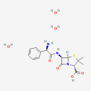 (2S,5R,6R)-6-((R)-2-Amino-2-phenylacetamido)-3,3-dimethyl-7-oxo-4-thia-1-azabicyclo[3.2.0]heptane-2-carboxylic acid trihydrate chemical structure (CAS 7177-48-2)