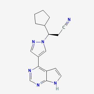 (R)-3-(4-(7H-Pyrrolo[2,3-d]pyrimidin-4-yl)-1H-pyrazol-1-yl)-3-cyclopentylpropanenitrile chemical structure (CAS 941678-49-5)