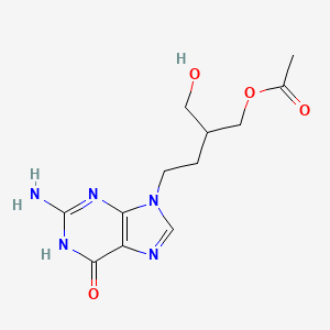 4-(2-Amino-6-oxo-1,6-dihydro-9H-purin-9-yl)-2-(hydroxymethyl)butyl acetate chemical structure (CAS 97845-80-2)